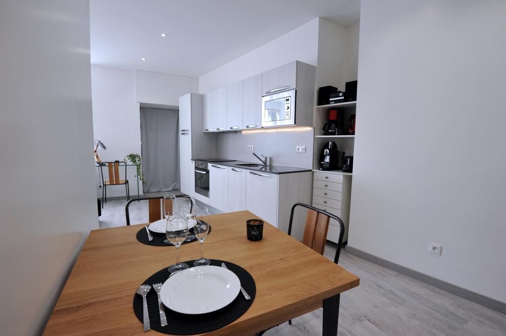 Le 10 - Nice Massena Apartment Exterior photo